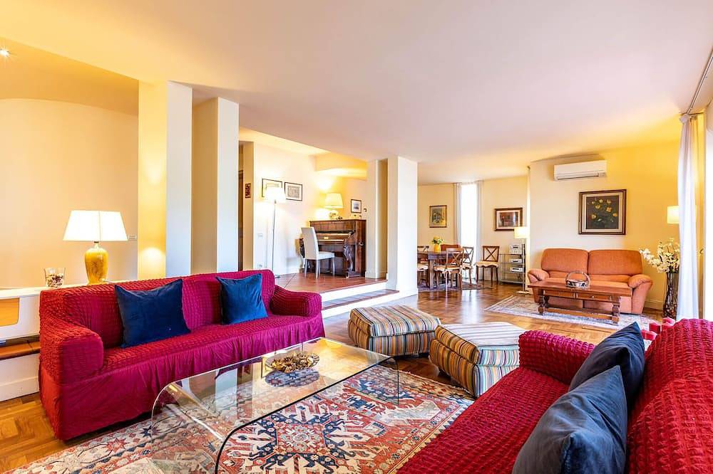 Gemütliches Haus in Pisa mit privatem Swimmingpool (innen oder außen nutzbar). in Pisa, Italienische Riviera