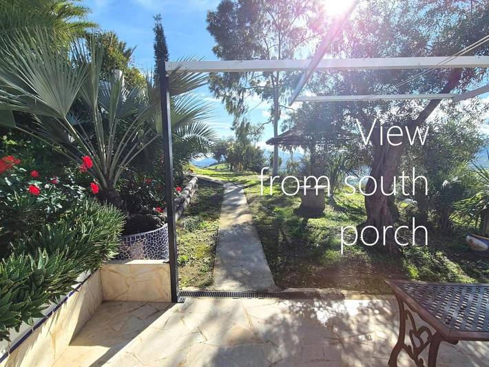 Gîte pour 2 personnes, avec jardin ainsi que jacuzzi et piscine à Alozaina - 4