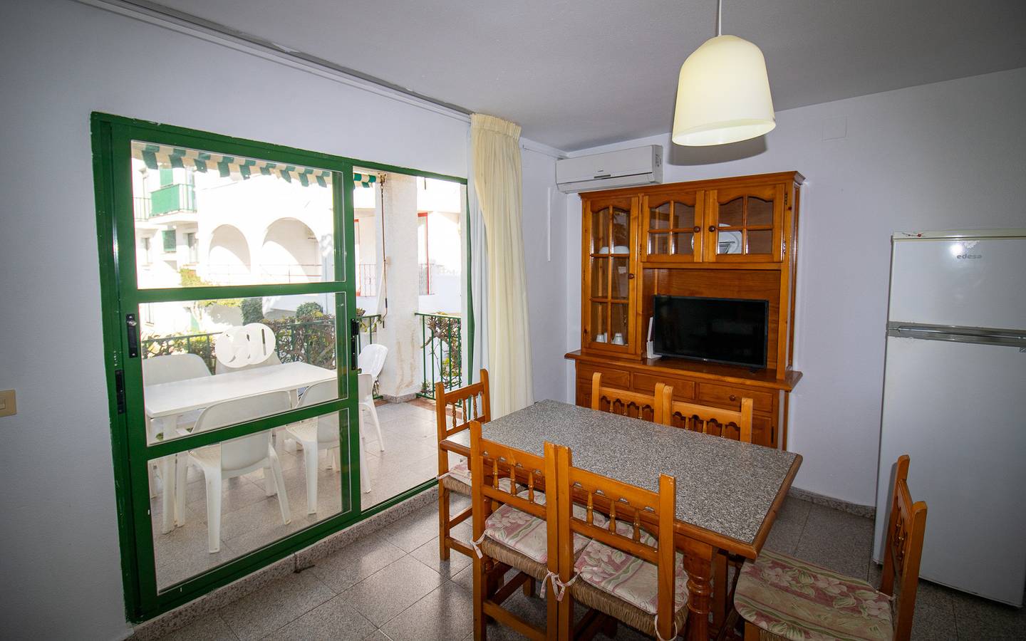 Appartement entier, Romana Pool & Beach *Pet Friendly* in Alcossebre, Alcalà de Xivert