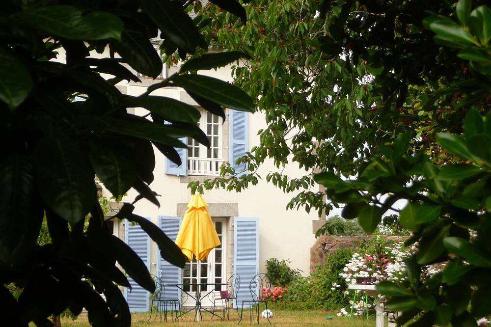 Einfamilienhaus in der Nähe von Rance, nach Süden ausgerichteter Garten in Pleurtuit, Saint-Malo und Umgebung