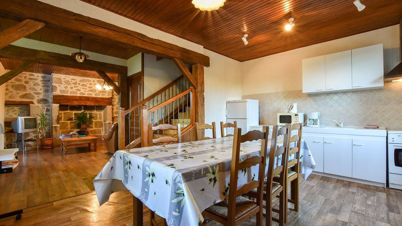 Ferienhaus für 6 Personen (90 m²) in Sénezergues in Sénezergues, Région d'Aurillac