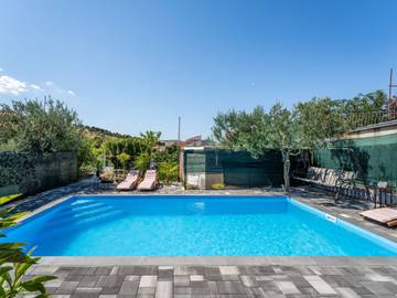 Gîte pour 5 personnes, avec jardin et terrasse à Zaboric