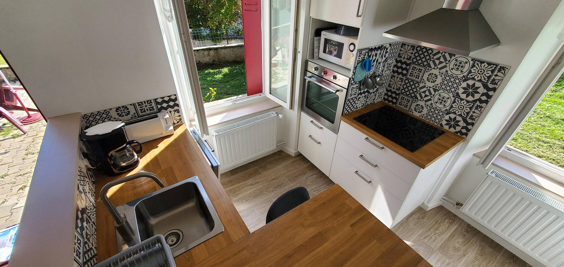 Appartement entier, Appartement de vacances pour 2 personnes avec terrasse in Murol, Parc naturel régional des Volcans d'Auvergne