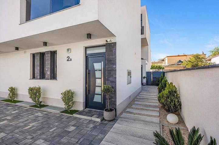 Ferienwohnung für 6 Personen, mit Balkon auf Murter