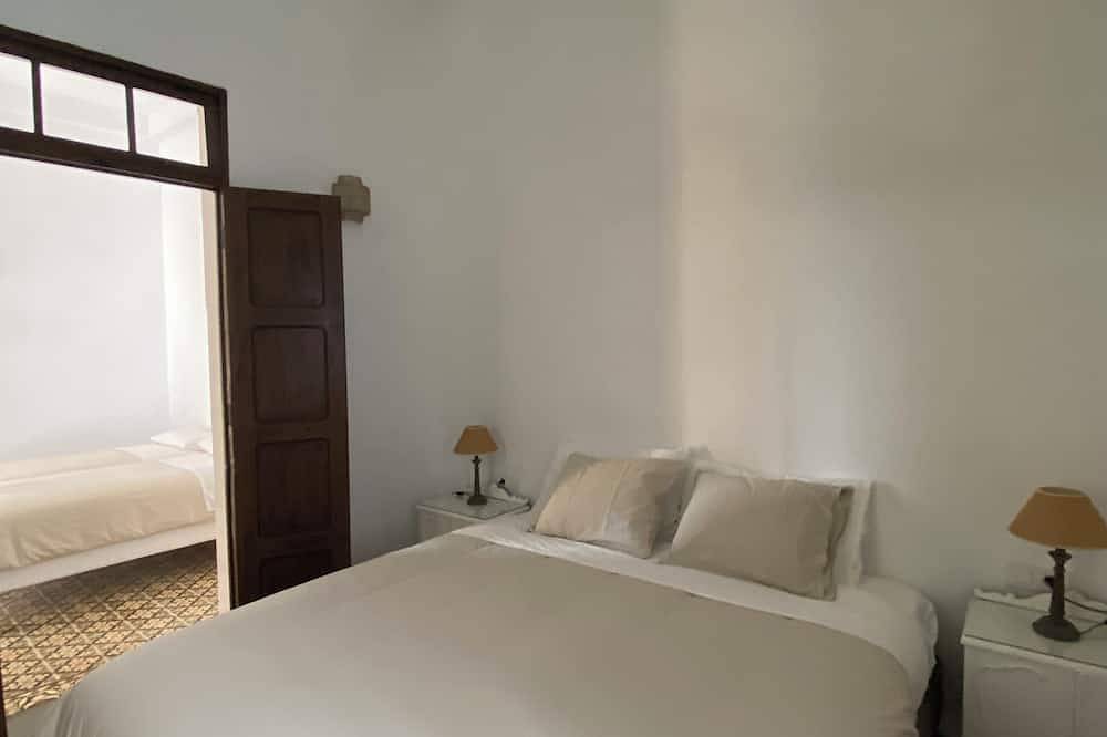 Casa rural reformada, amplia y cómoda in Cruz del Roque, Fasnia