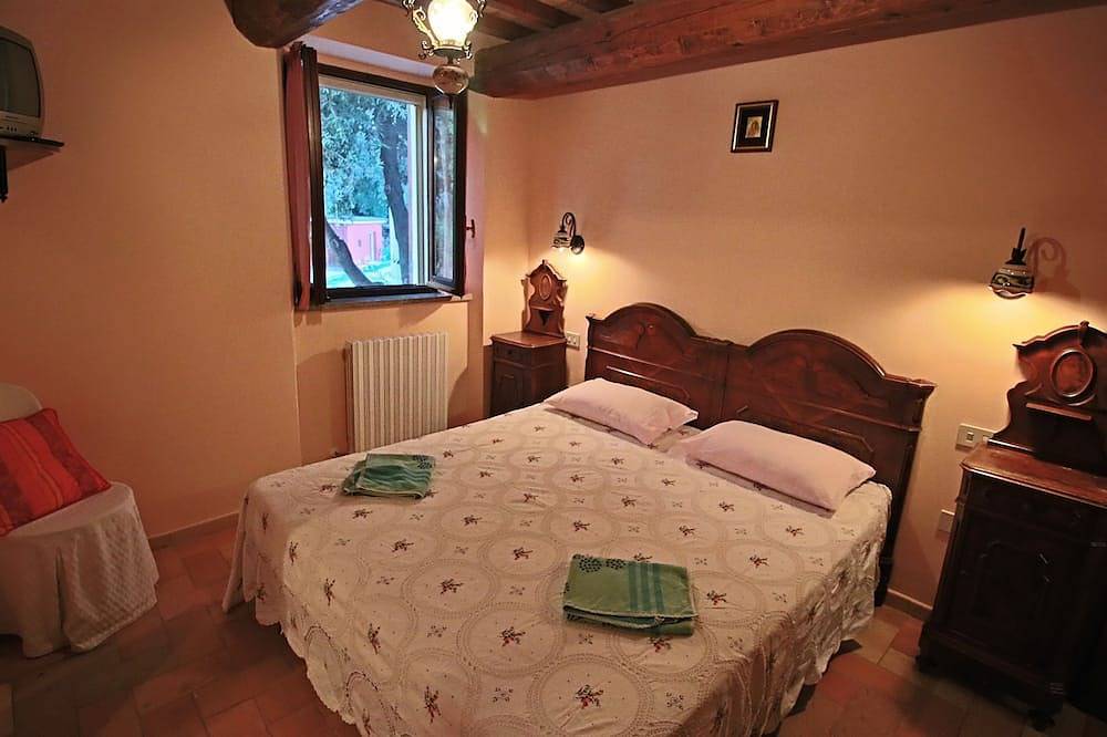Ferienhaus in Serrungarina in Seenähe in Serrungarina, Colli al Metauro
