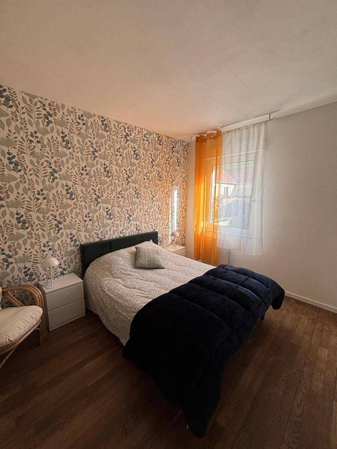 Location de vacances pour 4 personnes, avec terrasse à Vertus