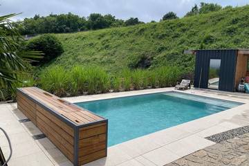 Gîte pour 5 personnes, avec piscine à Durtol