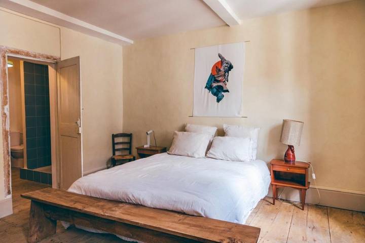 Location de vacances pour 4 personnes, avec vue et jardin à Les Cabannes - 2