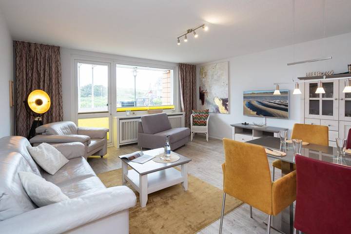 Ganze Wohnung, Strandnahes 2-Zimmer App. mit Balkon, Pkw-Stellplatz, Wlan. Haustiere erlaubt. in Westerland, Sylt (Gemeinde)