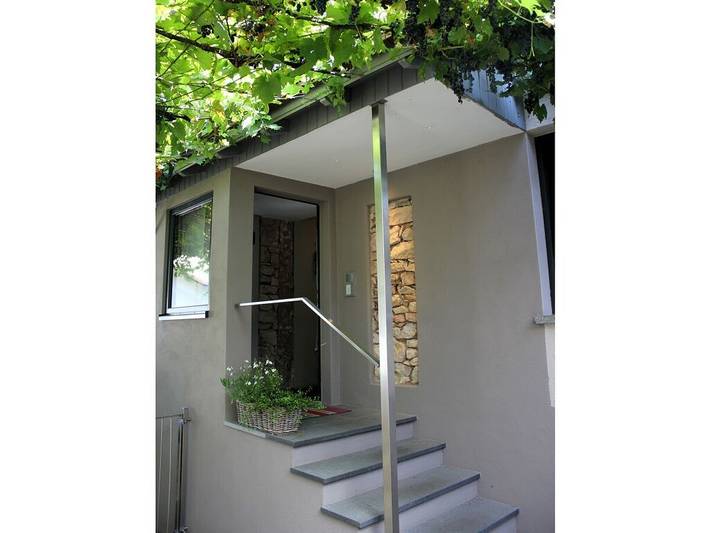 Ferienhaus für 2 Personen, mit Terrasse und Garten in Dossenheim