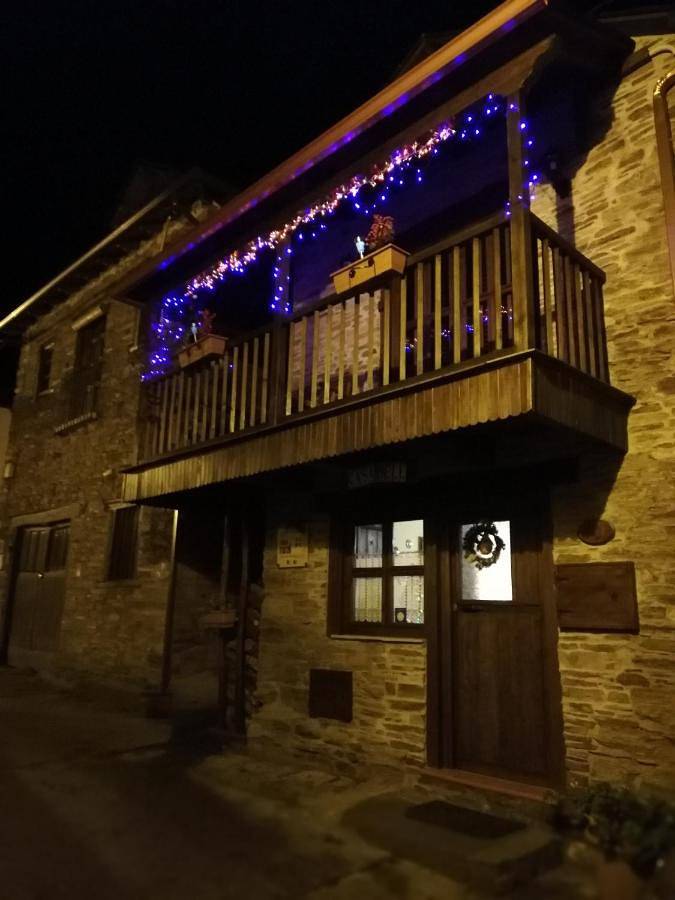 Casa rural para 4 personas, con vistas y jardín en El Bierzo - 2