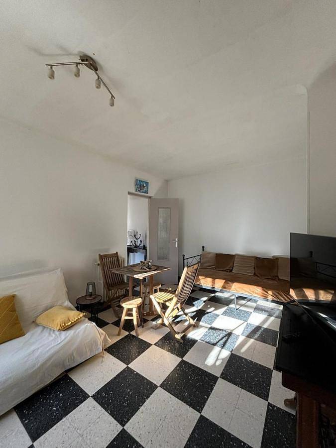 Gîte pour 4 personnes, avec terrasse à Châteauneuf-les-Martigues - 2