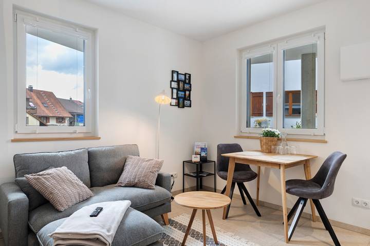 Appartement entier, Appartement moderne à Lindau (Bodensee) avec terrasse privée et vue sur les montagnes in Rickenbach (Lindau), Lindau