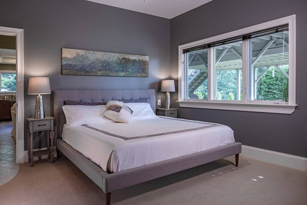 Private apt. in large home with Gorgeous Mountain Views! in Blue Ridge Parkway, Asheville