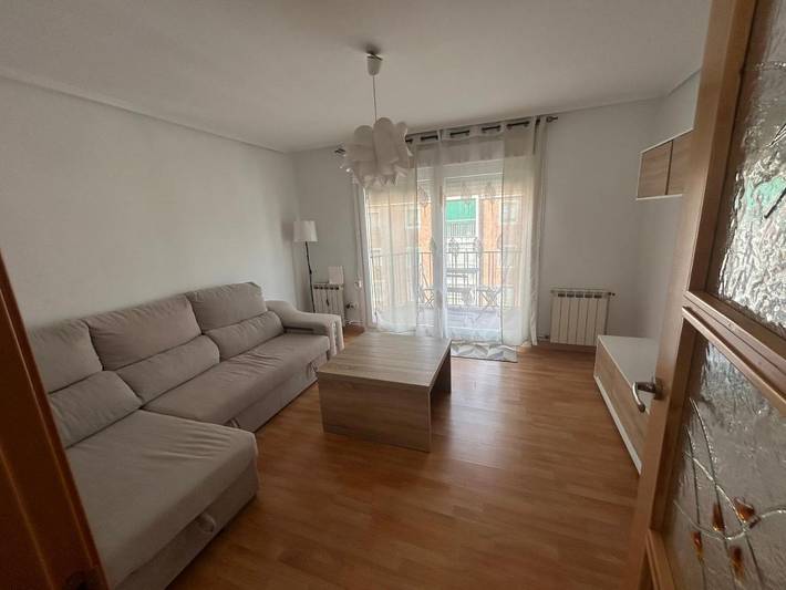 Apartamento para 6 personas, con terraza en Valladolid