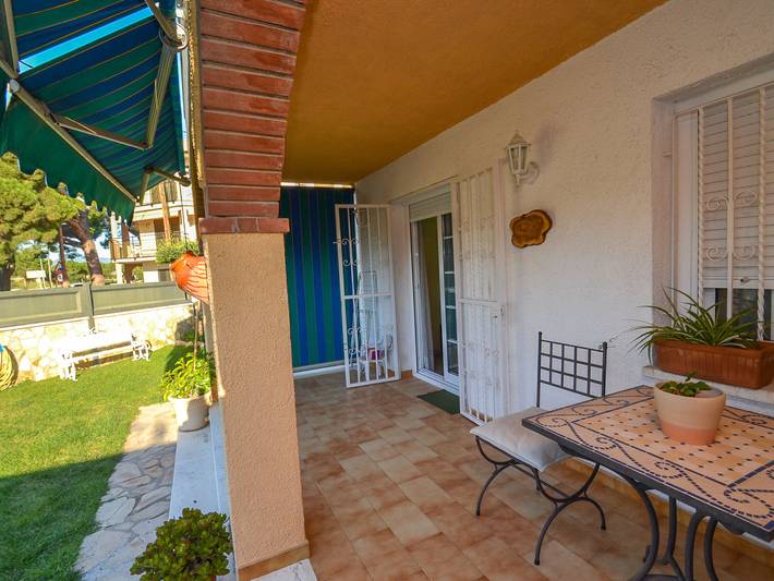 Ferienhaus für 7 Personen, mit Terrasse und Garten in Cambrils - 3
