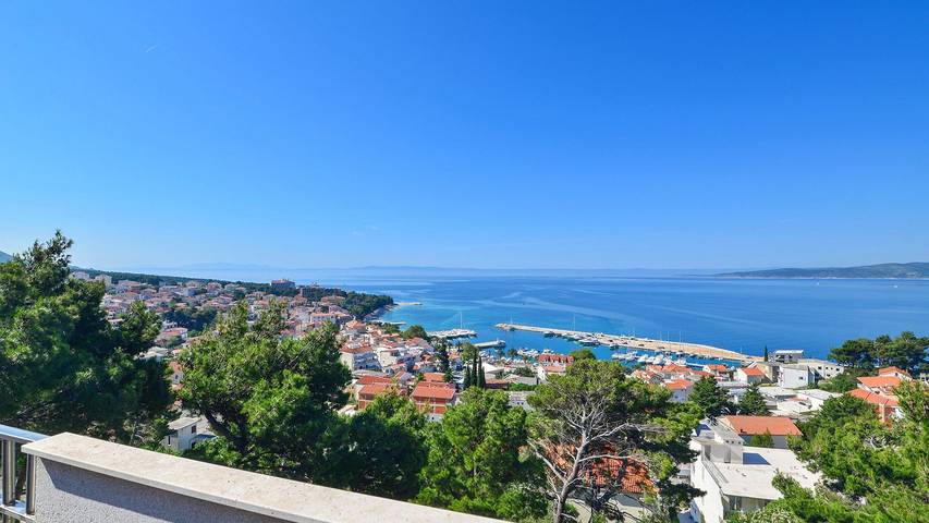 Ferienwohnung für 4 Personen, mit Garten und Pool an der Makarska Riviera - 2