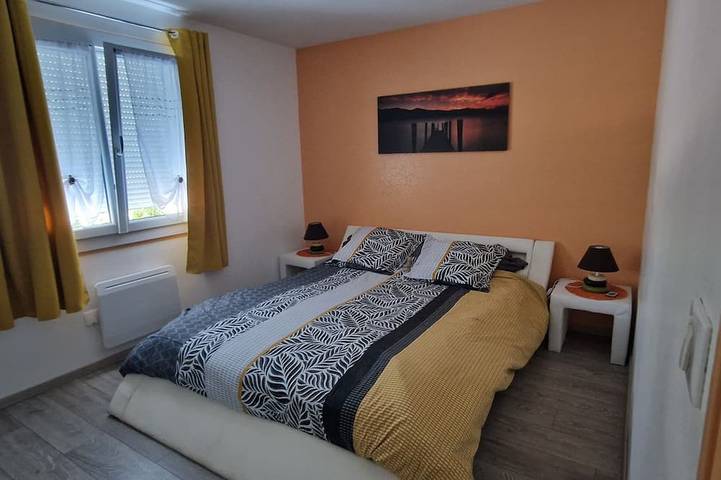 Location de vacances pour 4 personnes, avec jardin et terrasse à GY - 3