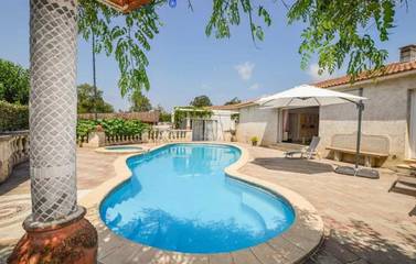 Cottage pour 6 personnes, avec piscine et jardin, animaux acceptés à Aléria