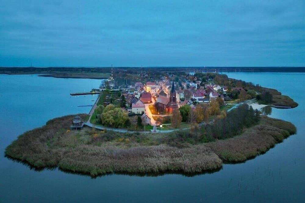 Ferienhaus in Nowe Warpno am Hafen in Nowe Warpno, Stettiner Haff