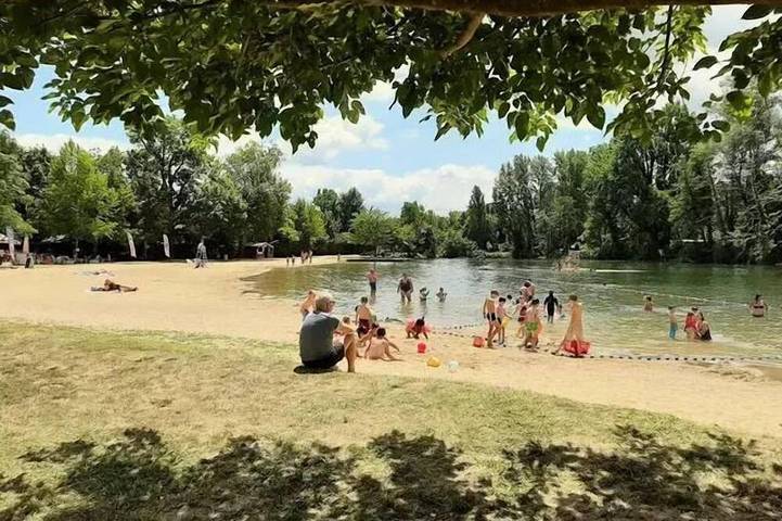 Mobil home pour 4 personnes à Saint-Séverin