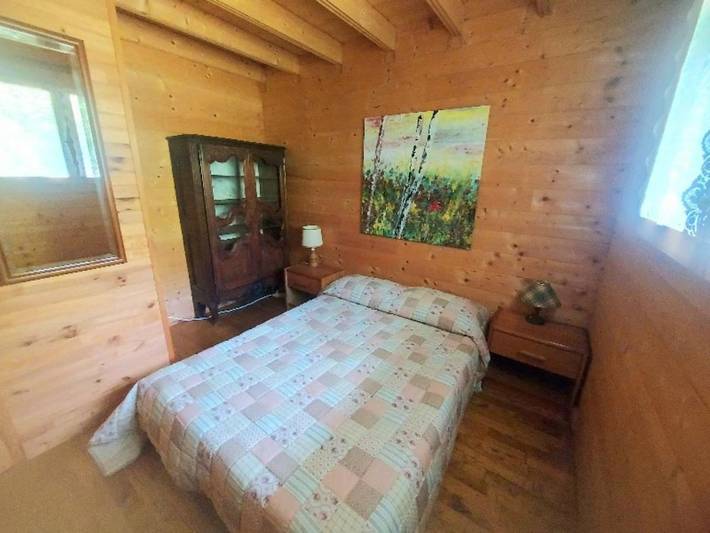 Gîte pour 8 personnes, avec piscine et terrasse ainsi que vue et vue sur le lac à Champs-Romain - 2