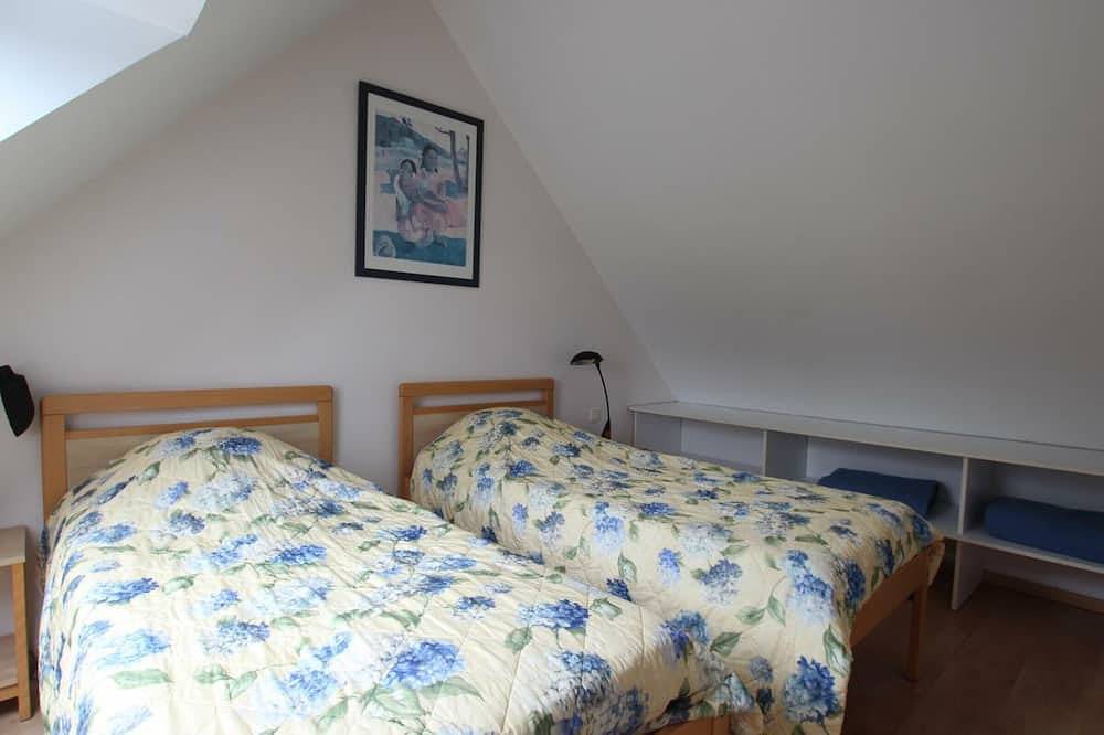 Maison mitoyenne au cœur de La Hague, animaux acceptés in Biville, La Hague