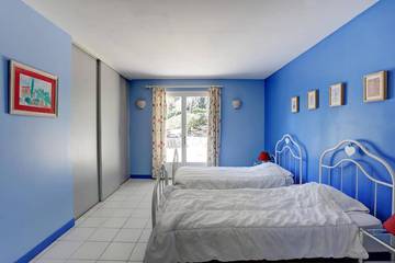 Villa pour 8 Personnes dans Roquebrune-sur-Argens, Région de Draguignan, Photo 2
