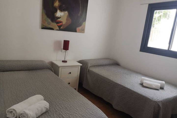 Ferienhaus für 4 Personen, mit Terrasse und Garten in Ibiza Stadt - 3
