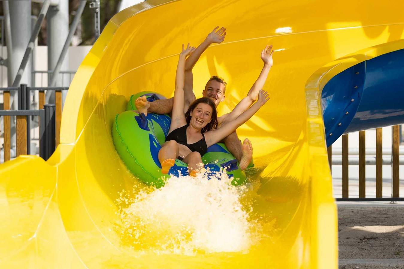 Camping 4 étoiles - Parc aquatique - eeibec in Vendays-Montalivet, Lesparre-Médoc und Umgebung