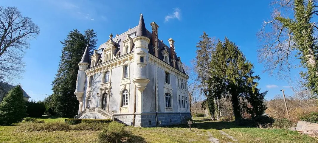 Chambre d’hôte pour 3 personnes, avec jacuzzi et jardin ainsi que terrasse et piscine - 1