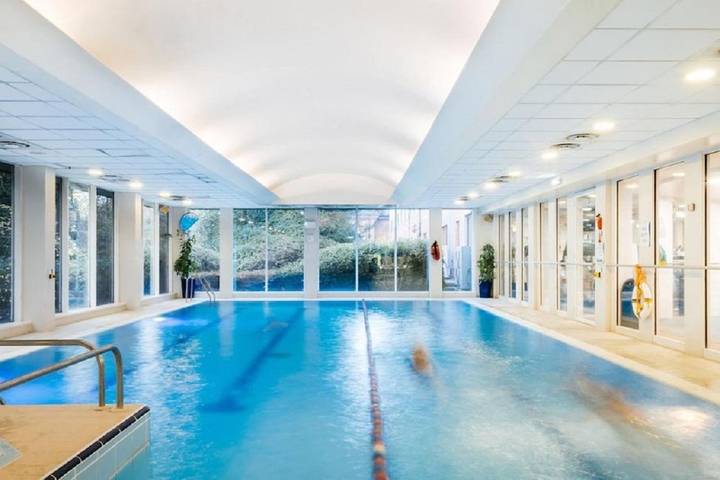 Hotel para 2 personas, con terraza además de piscina y jacuzzi - 1