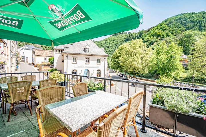 Hôtel pour 3 personnes, avec terrasse, animaux acceptés à Esch-sur-Sûre - 3