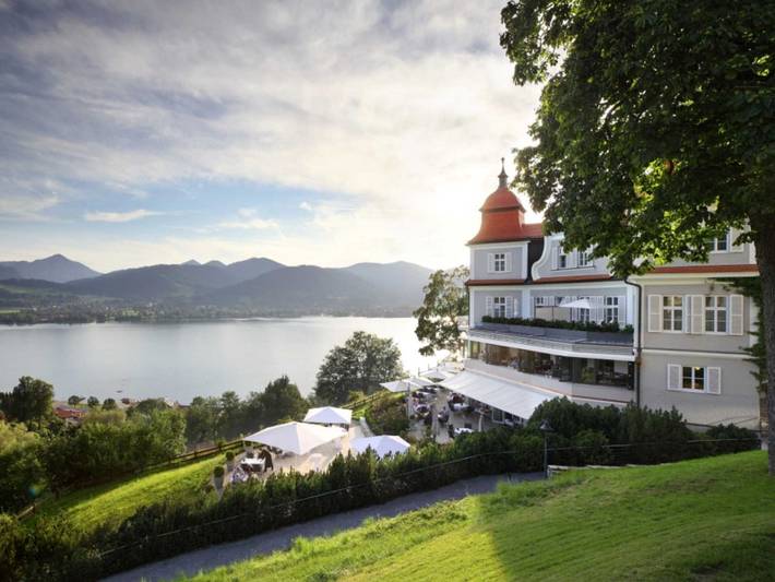 Hotel für 3 Personen, mit Garten und Seeblick sowie Sauna und Pool am Tegernsee