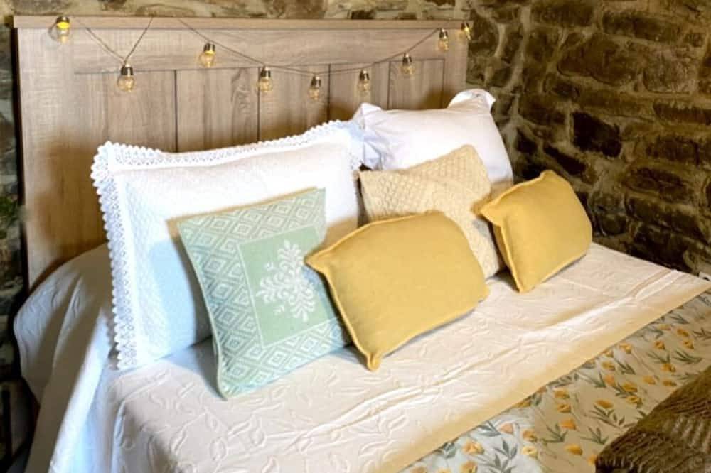 Ecological and self-sufficient cabin with unbeatable views. in Soba, Chaîne Cantabrique