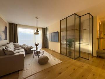 Gîte pour 4 personnes, avec vue et terrasse à Brașov