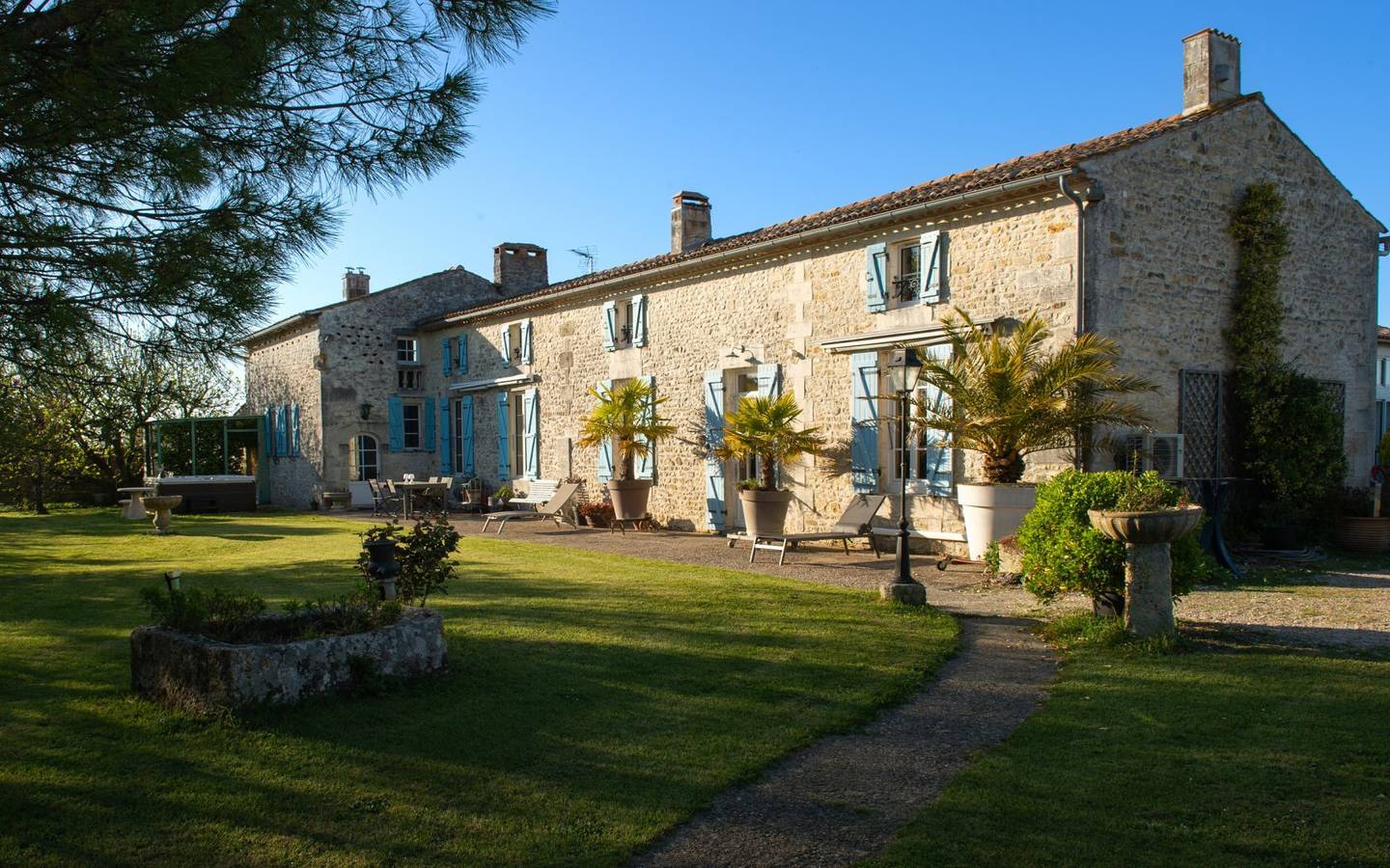 Chambres d'hôtes Le Colombier - Chambre Brise Marine in Arces, Région de Saintes