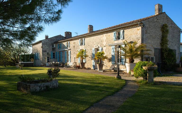 Chambre d’hôte pour 2 personnes, avec jacuzzi et jardin