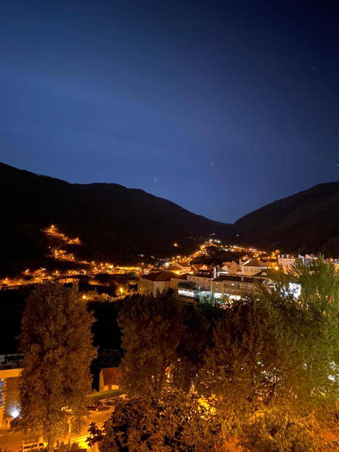 Gîte pour 2 personnes, avec terrasse ainsi que vue et jardin à Manteigas - 3