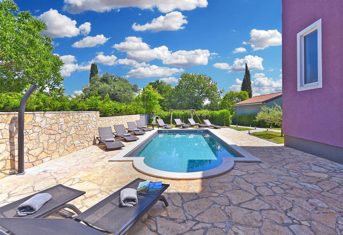 Villa für 12 Personen mit Balkon in Tar-Vabriga, Porec und Umgebung