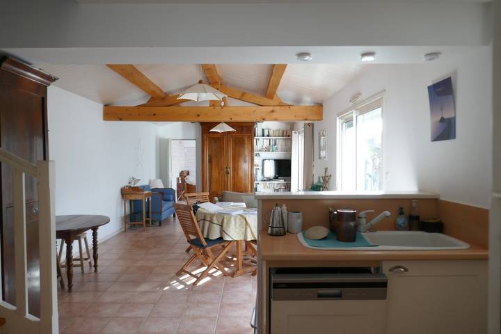 Gîte pour 8 personnes, avec terrasse et jardin à Noirmoutier-en-l'Île - 3
