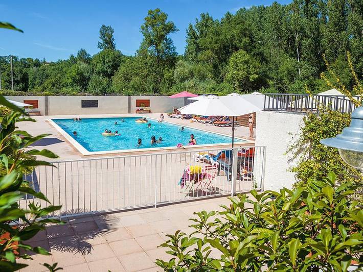 Camping pour 6 personnes, avec Terrasse et Piscine