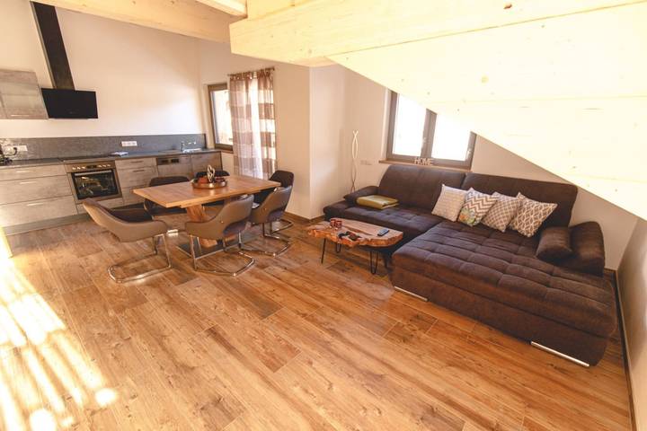 Ferienhaus für 6 Personen, mit Balkon und Garten sowie Sauna in Hinterthal