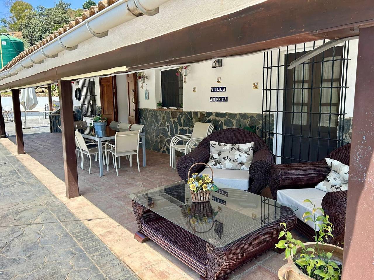 Villa Andrea Comares avec terrasse privée, jardin privé et Wi-Fi in Comares, Cordillera Penibética