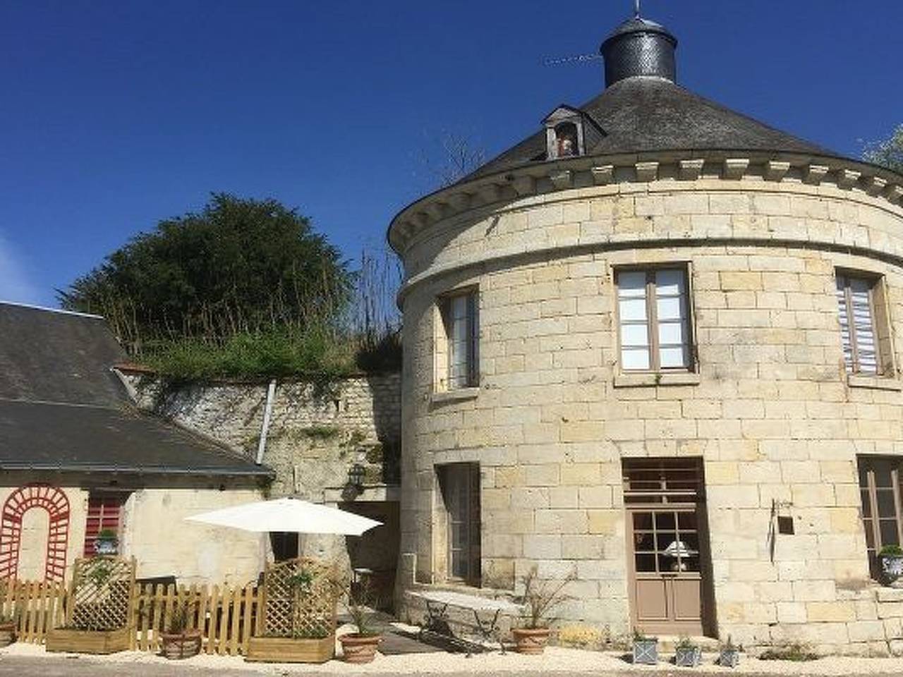 Appartement entier, Cottage de la tour duplex 100m2 mit Pool Azay le rideau in Azay-le-Rideau, Vallée de la Loire