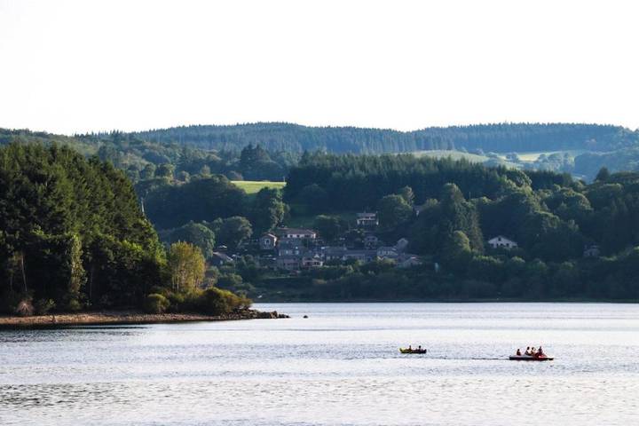Location de vacances pour 4 personnes, avec vue et terrasse à Lacaze - 2