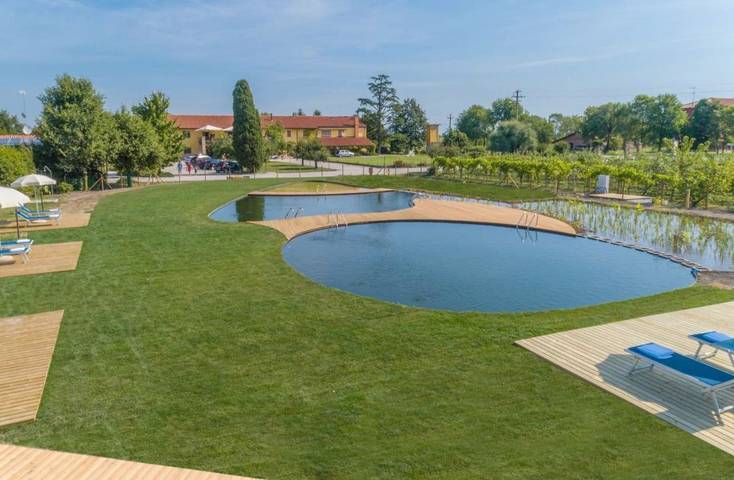 Maison de campagne pour 5 personnes, avec Balcon et Terrasse ainsi que Jardin et Piscine à Palazzolo dello Stella