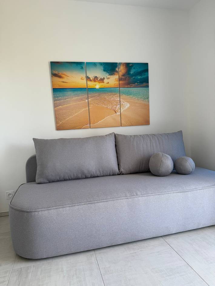 Apartamento entero, Apartamento cerca del mar con vistas, Wi-Fi y aire acondicionado in Moriani-Plage, Región de Corte