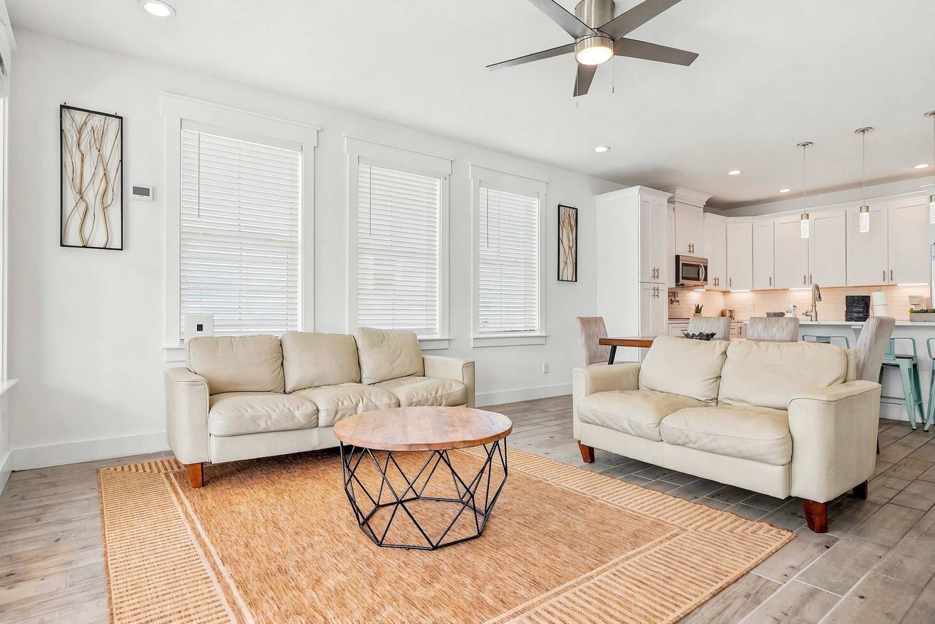 Dt Panama Shores   Spacious 5Br Beach Home w  Pool in Panama City Beach, Emerald Coast